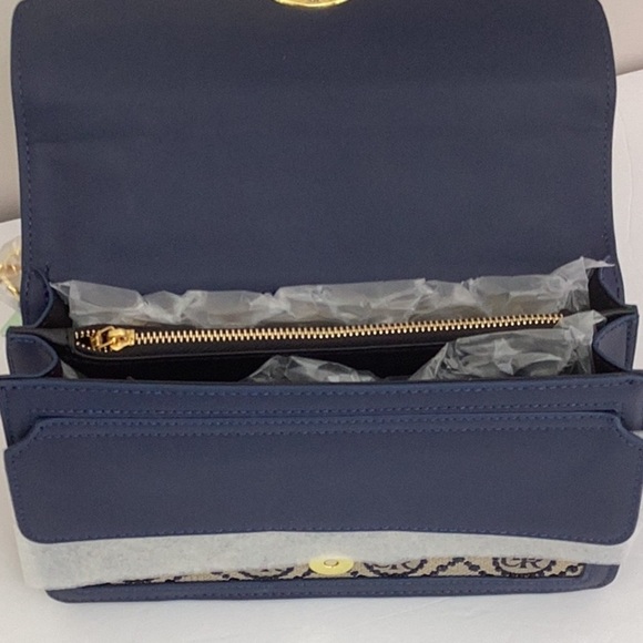 CHRIS BELLA NEW IN PACKAGE CROSSBODY SATCHEL BAG PURSE LEATHER EMBELLISHMENTS - Picture 6 of 8